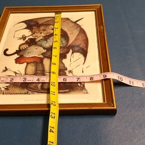 Hummel Framed Art Print with Gold Frame 1983 Official Price Guide to Hummel's - Picture 8 of 11